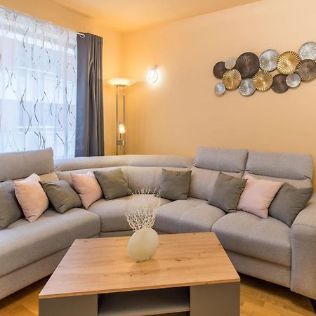 Ferienwohnung Very Central - Large - Balcony - Comfy Budapest Exterior foto