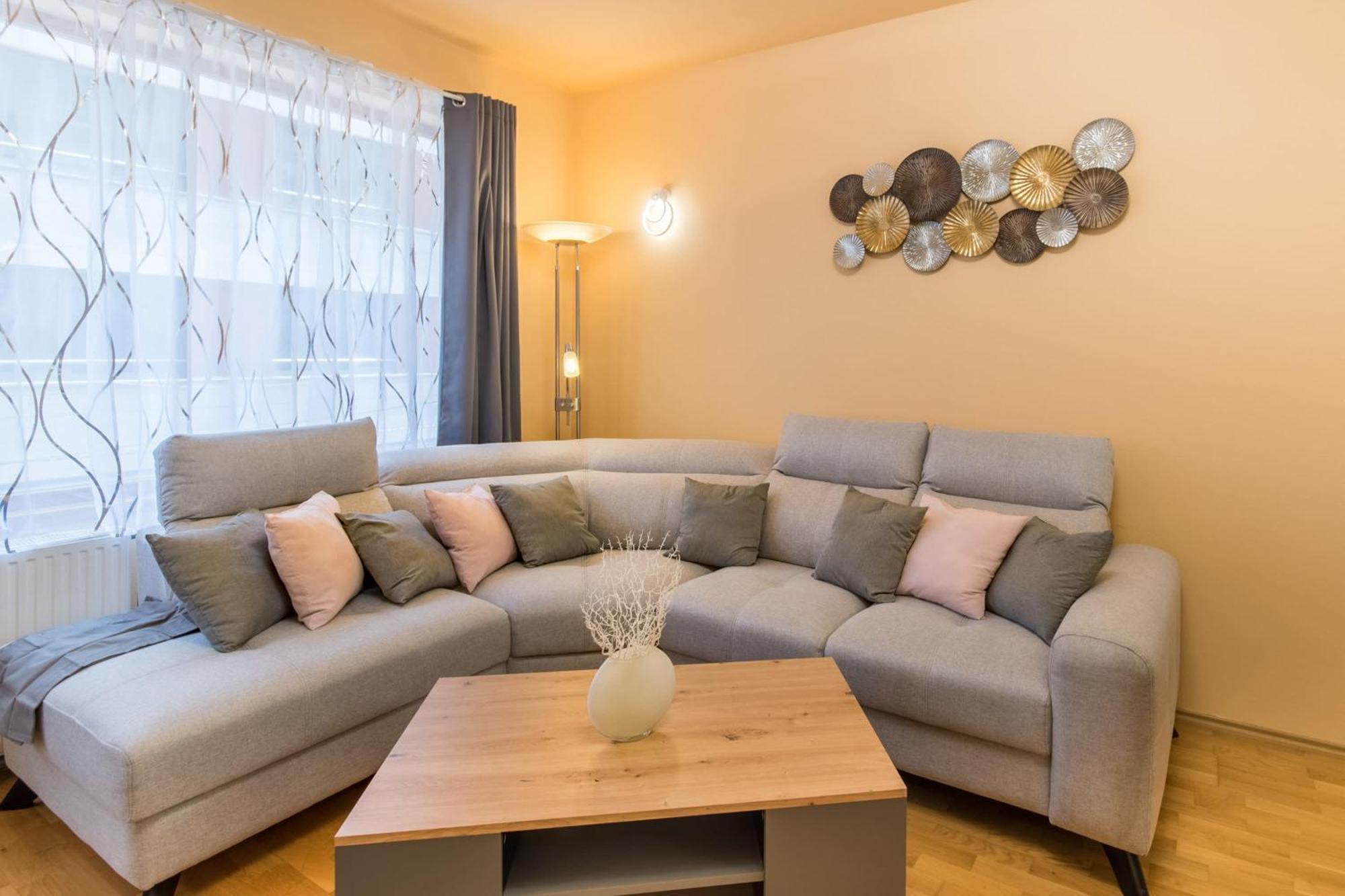 Ferienwohnung Very Central - Large - Balcony - Comfy Budapest Exterior foto
